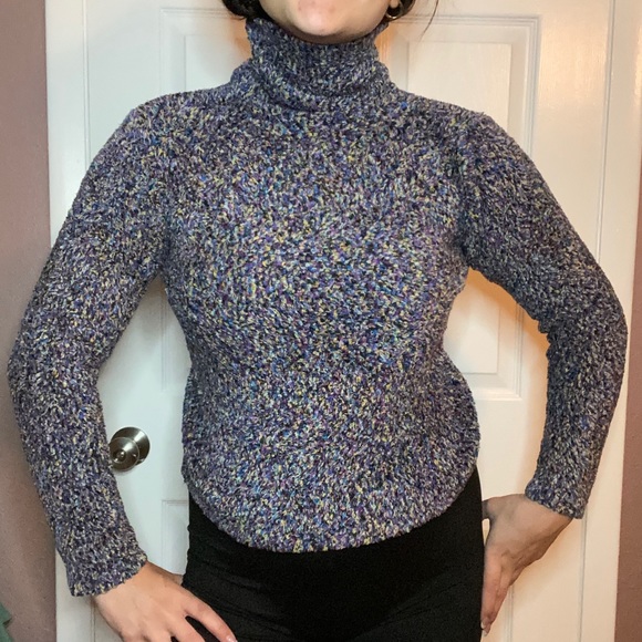 Colorful soft turtle neck sweater - Picture 7 of 7